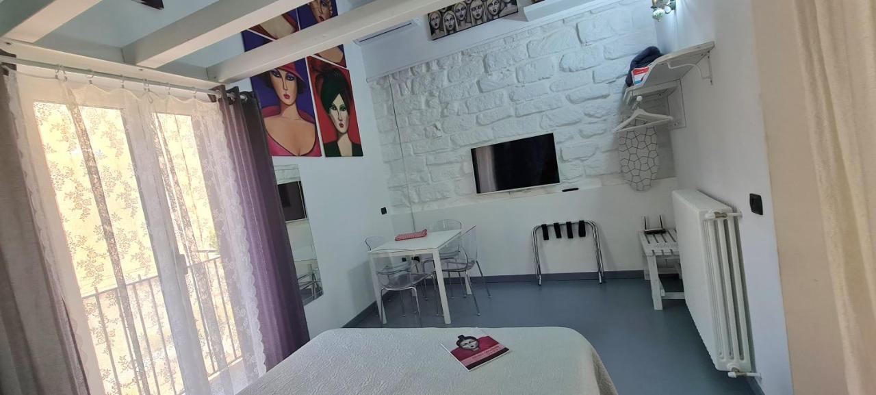 Il Museo Di Teresa Piazza Del Teatro Centrale Agrigento Buitenkant foto