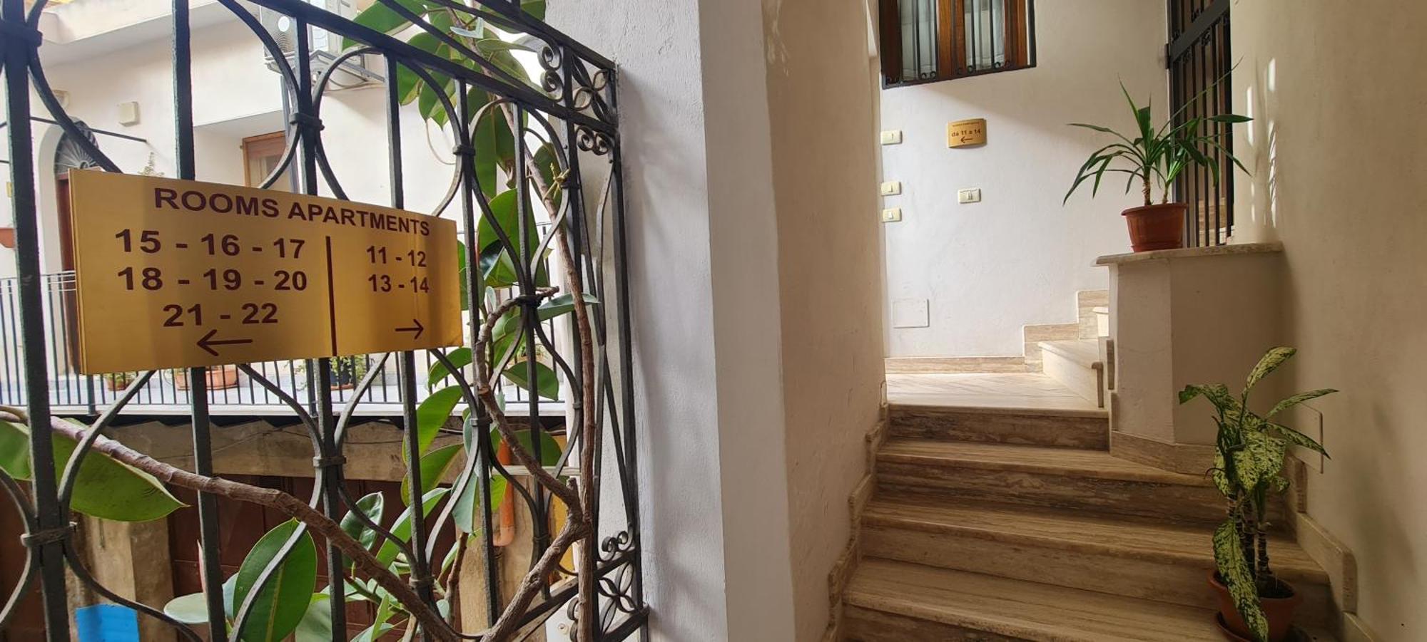 Il Museo Di Teresa Piazza Del Teatro Centrale Agrigento Buitenkant foto